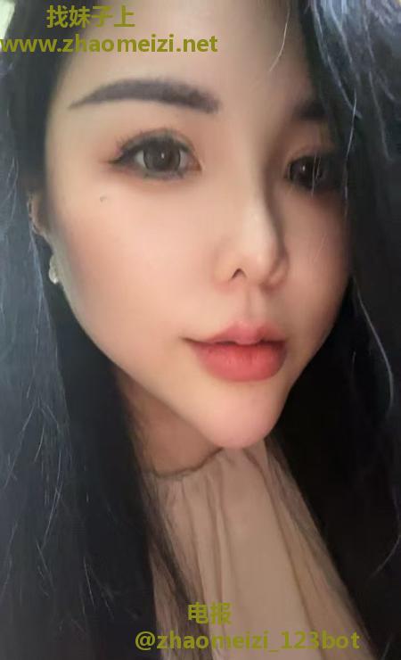 栖霞巨乳肥臀