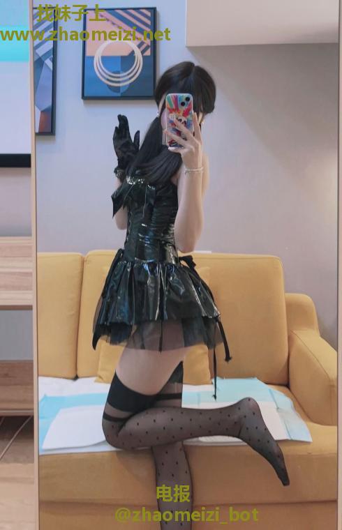 东站一米七长腿妹