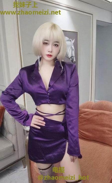 后入很爽的风骚妹子