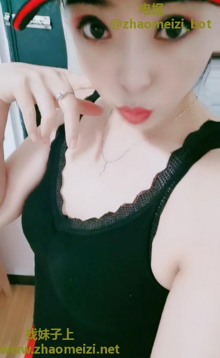 服务系标兵忘忧草